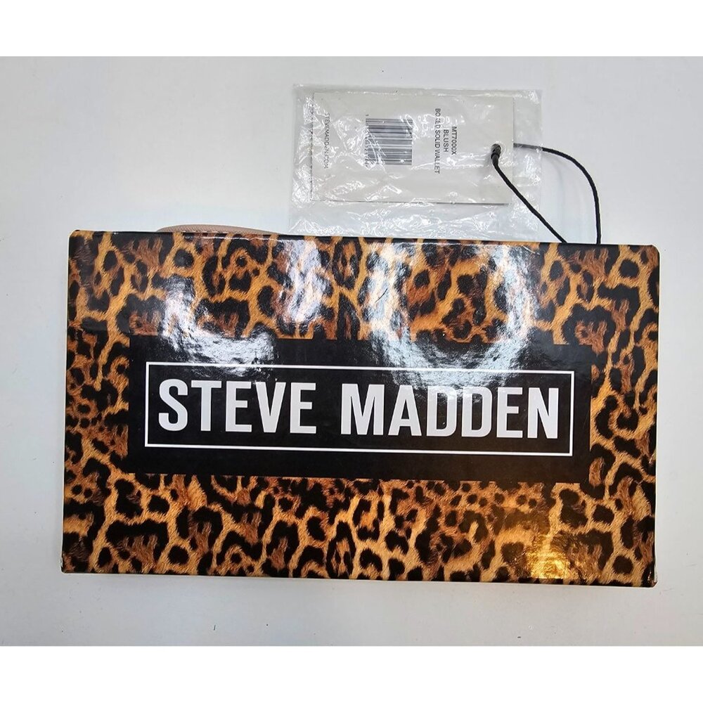 Steve Madden Wristlet Wallet Womens Pink Gold Accent Zipper New in Box 9"x4.5" - Picture 2 of 4